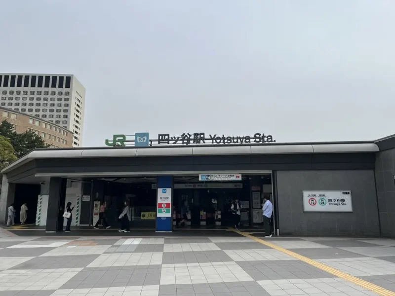 b263b19e-5a63-46fb-9da3-4108f5df61b3-min